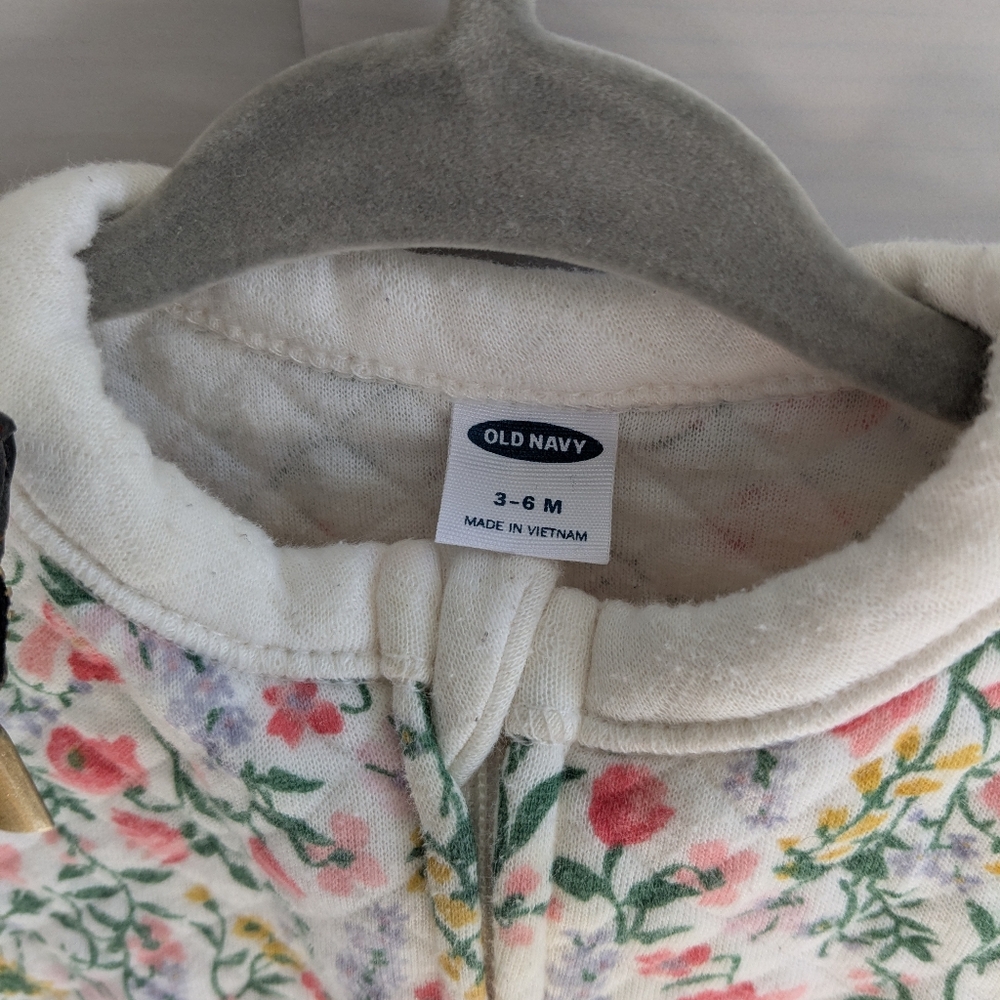 Old Navy 3-6 Month Pajamas Fleece, Thick - Picture 6 of 6